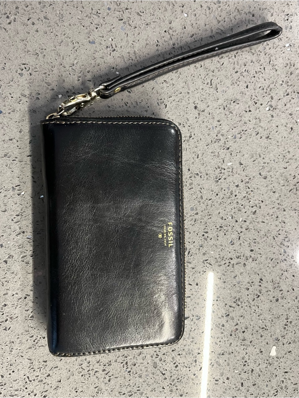 Fossil Black Leather Wristle Wallet - Medium